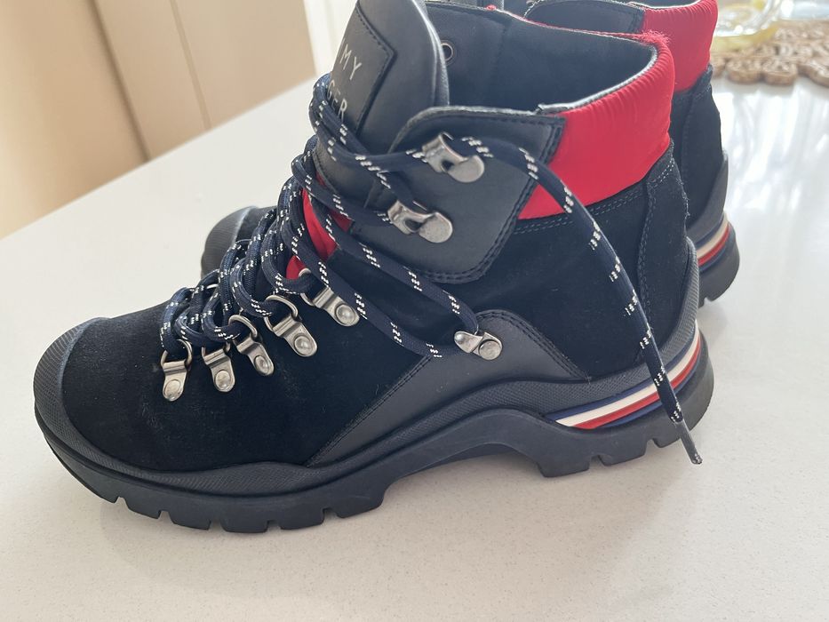 Зимове взуття Tommy Hilfiger