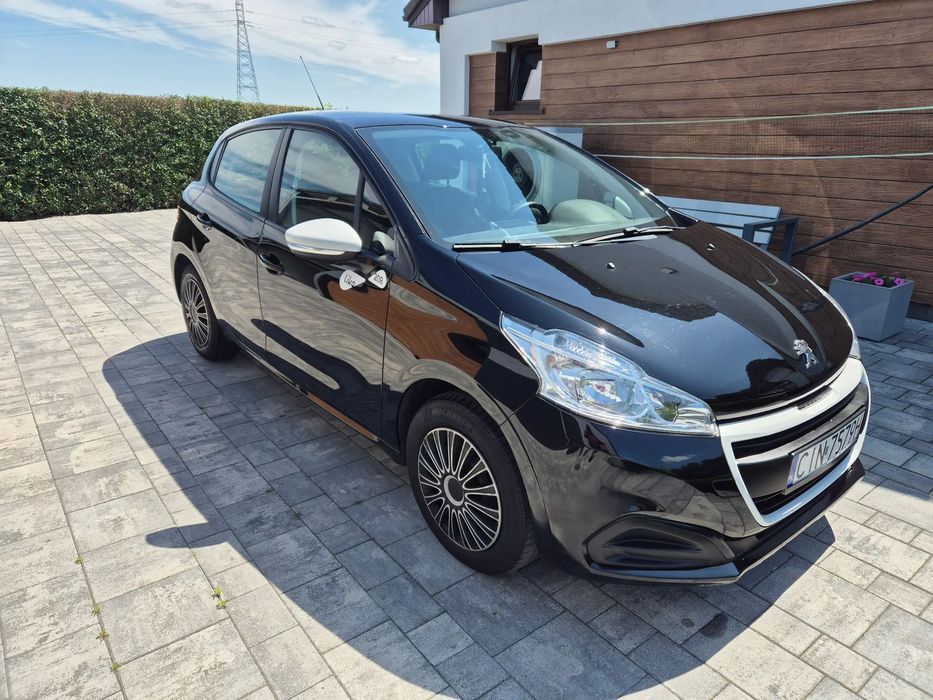Peugeot 208 like 130 TYS KM