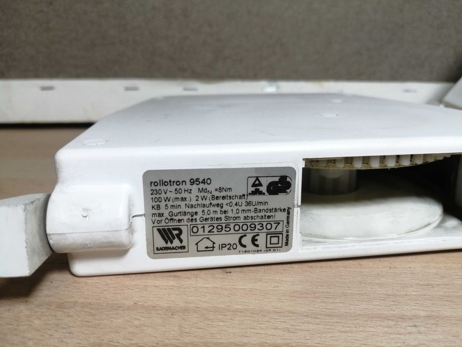 2 Zwijacze do rolet, rolety elektryczne. Radmacher Rollotron 9540