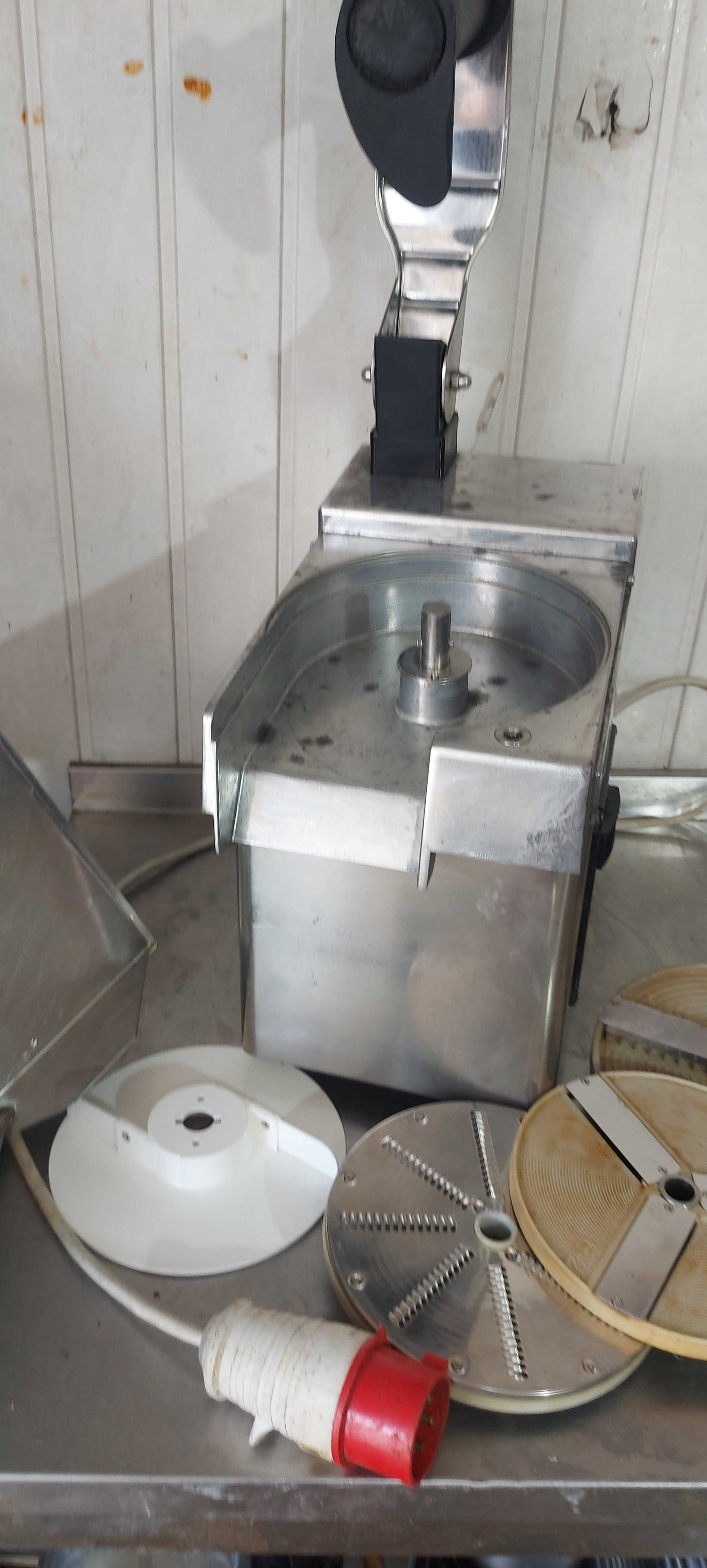 Овочерізка GAM VPM 2V з дисками овощерезка