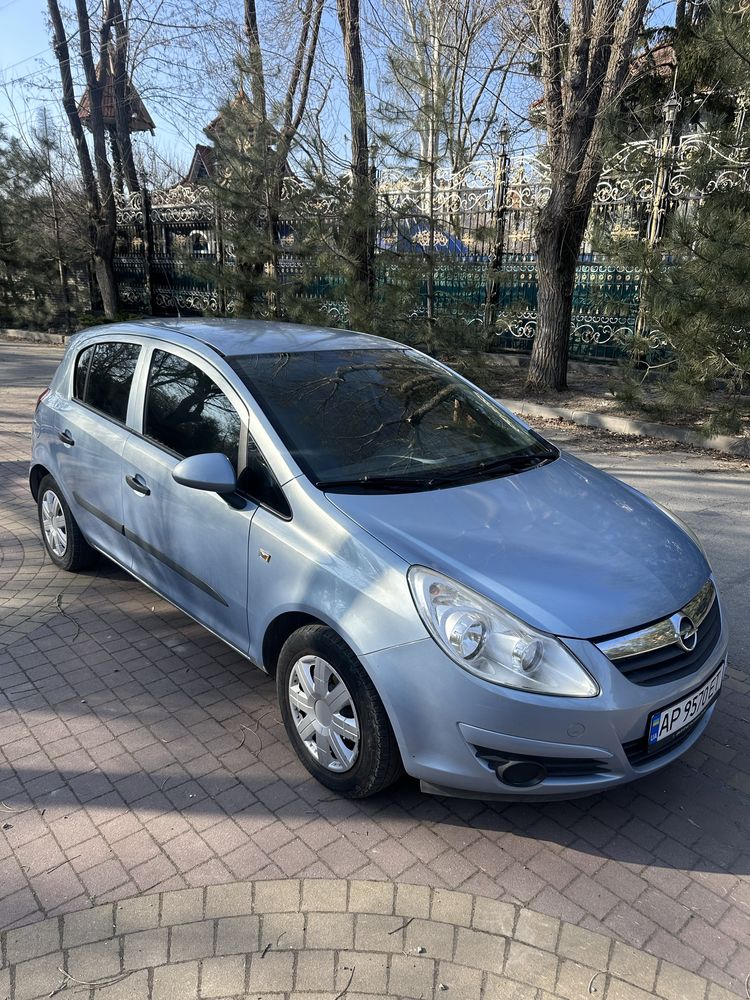 Opel corsa avtomat