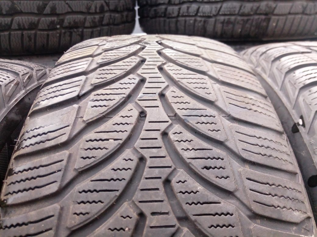 Koła felgi opony zimowe Bridgestone 205/60/15 mercedes w 205