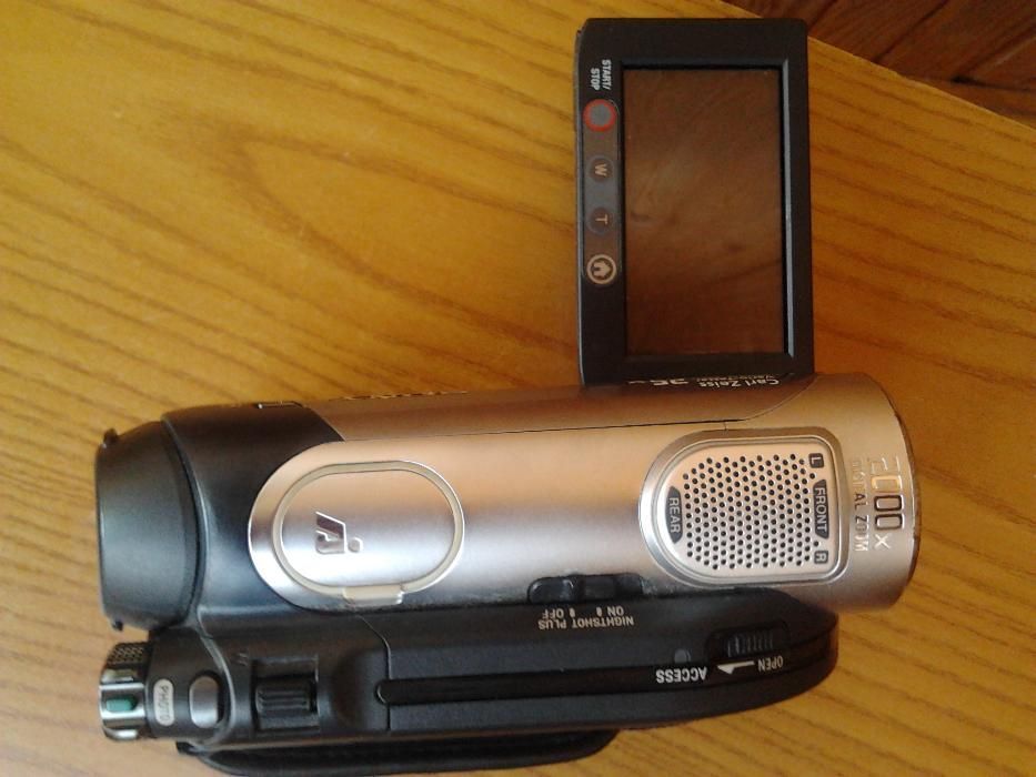 відеокамера фотокамера камера sony DCR DVD-308 та оригінальна сумка