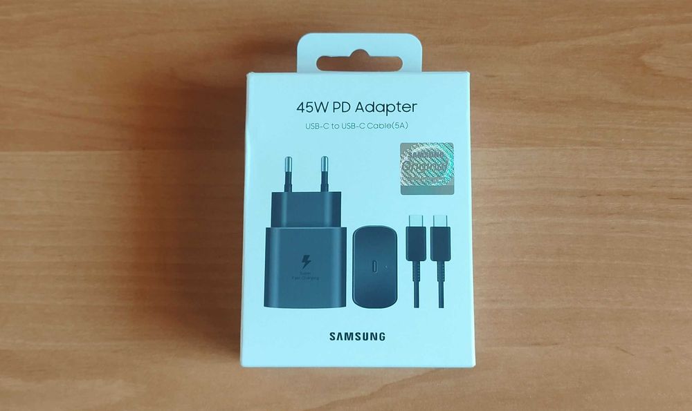 Ładowarka Samsung 45W z kablem USB-C.