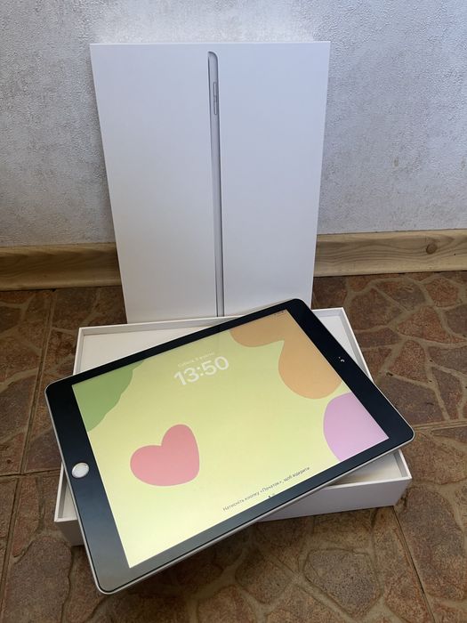 Ipad 8 серія 2020 32gb