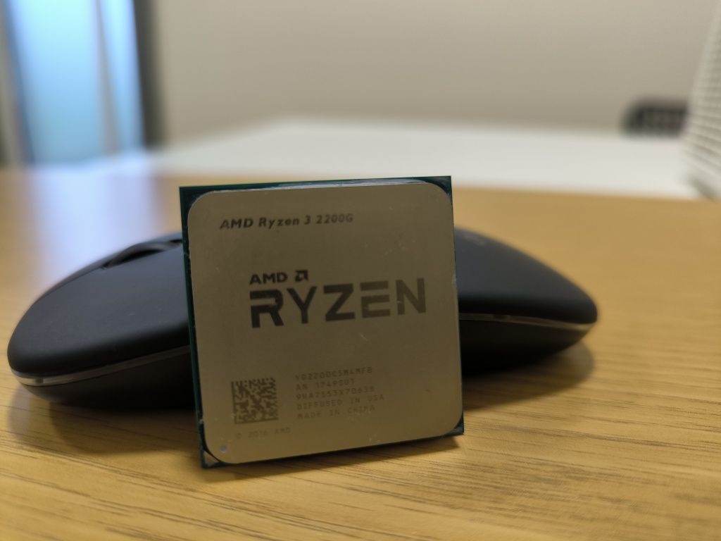Ryzen 2200G com pouco uso