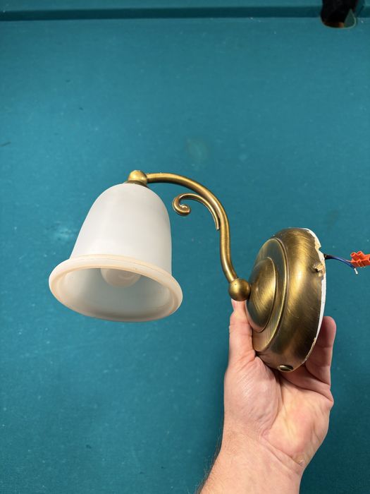 Kinkiet, lampa ścienna