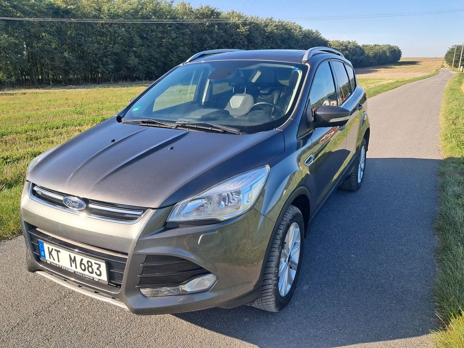 Ford Kuga Ford Kuga 2.0tdci 150km 2016r 137tys km Panorama Pół skóry z Niemiec