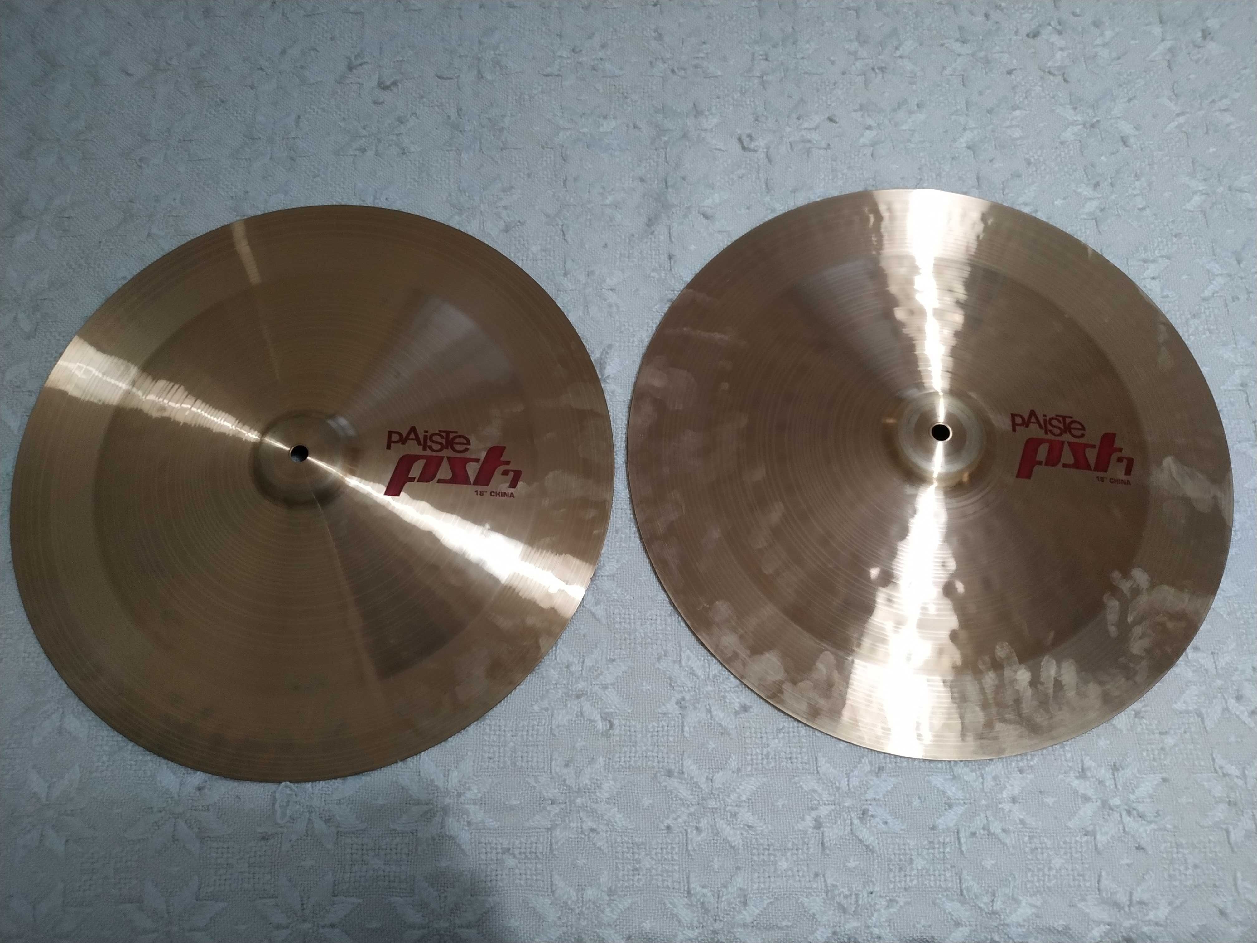 Pratos Paiste PST 7 Ride, Hi-hats e 2x China — ótimo estado