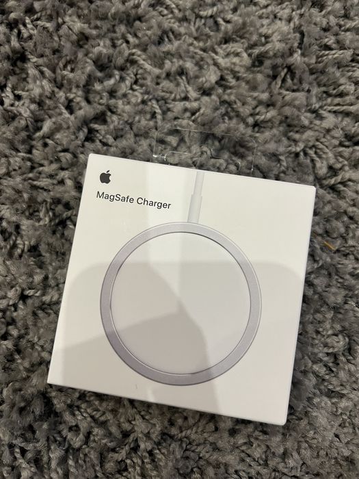 Carregaror MegaSafe NOVO e ORIGINAL