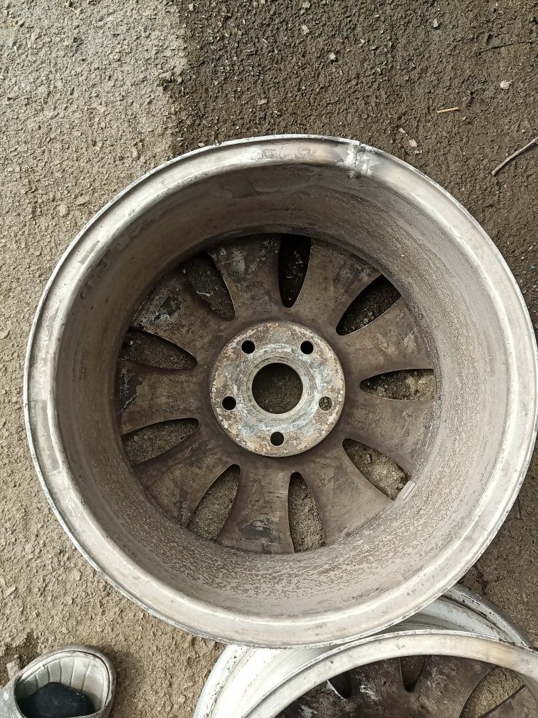 Продам диски оригінал R16 5*112 et42