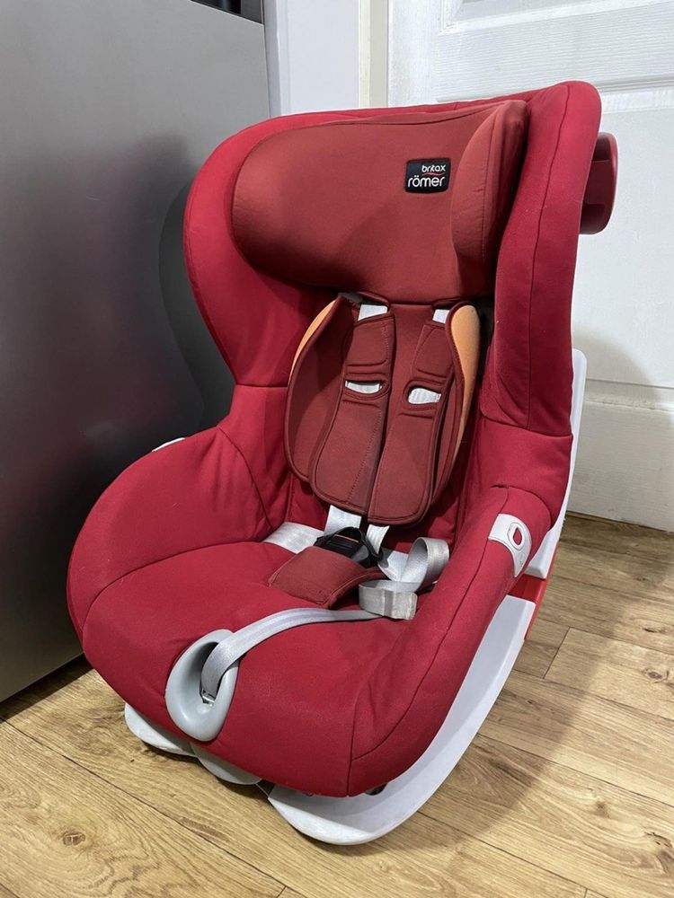 Автокрісло Britax Römer KING II (9-18 кг