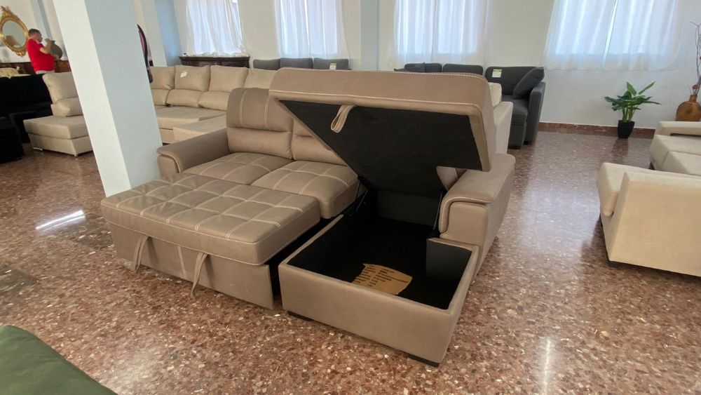 SOFA DELUX  ( Retratil + Baú )