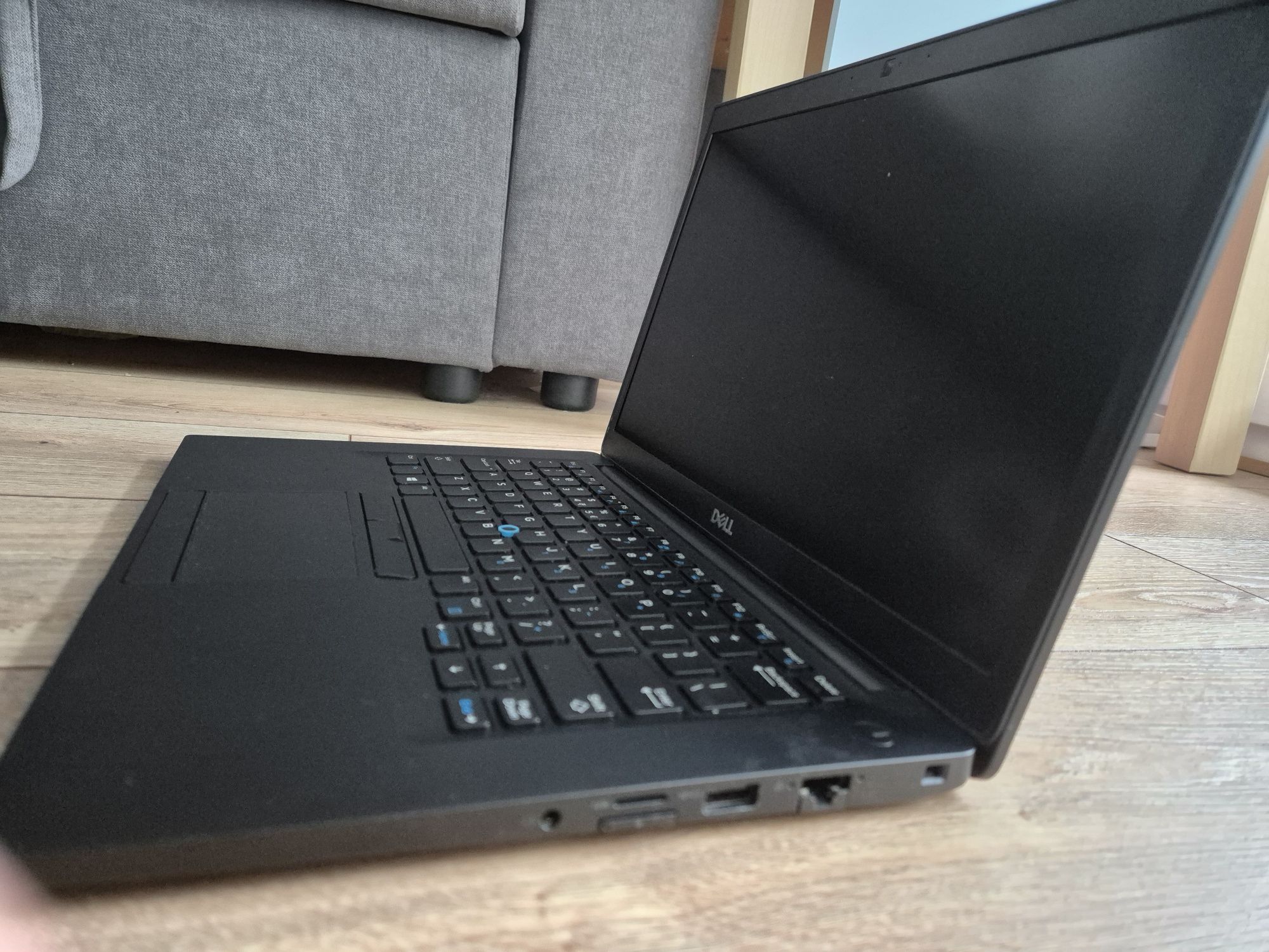 Laptop DELL Latitude 7490