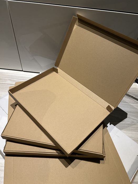 Pudełka na plakaty, książki etc. 15 szt.