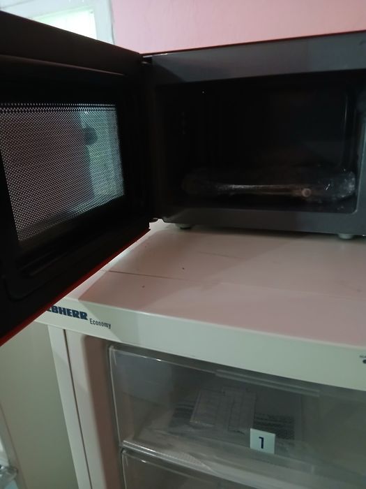 Мікрохвильовка "Brokker"