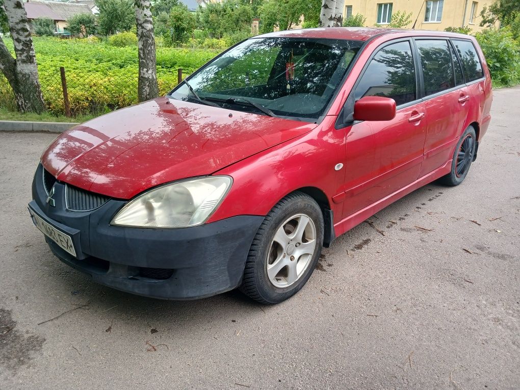 Mitsubishi Lancer 1.6 газ бензин