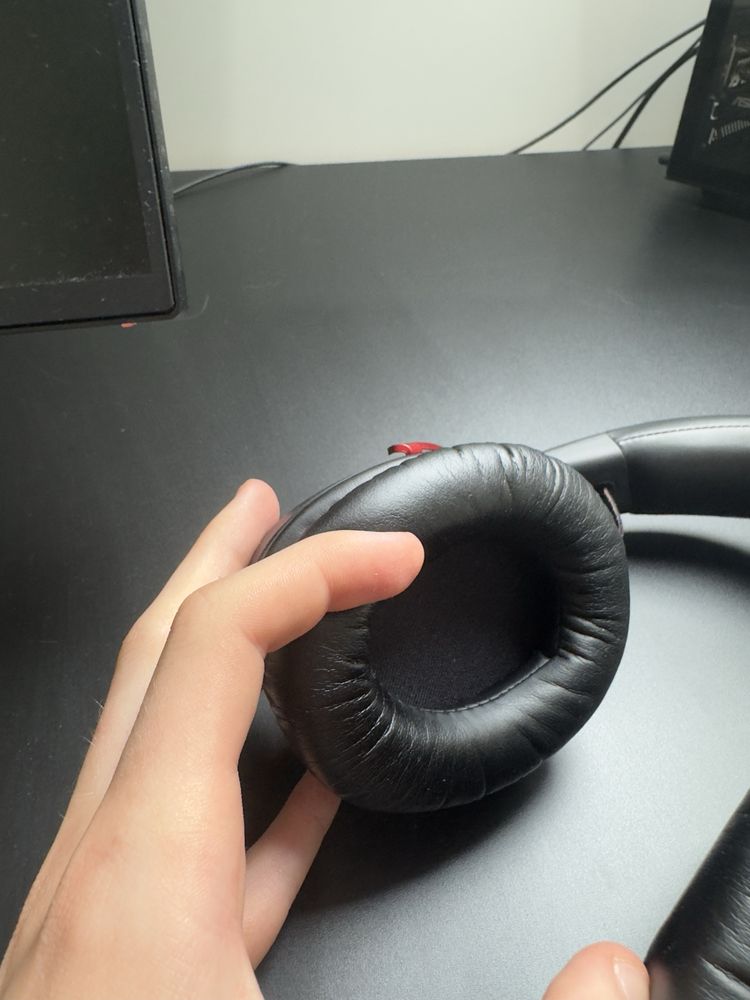 Słuchawki HyperX Cloud 3 super stan, mało używane.