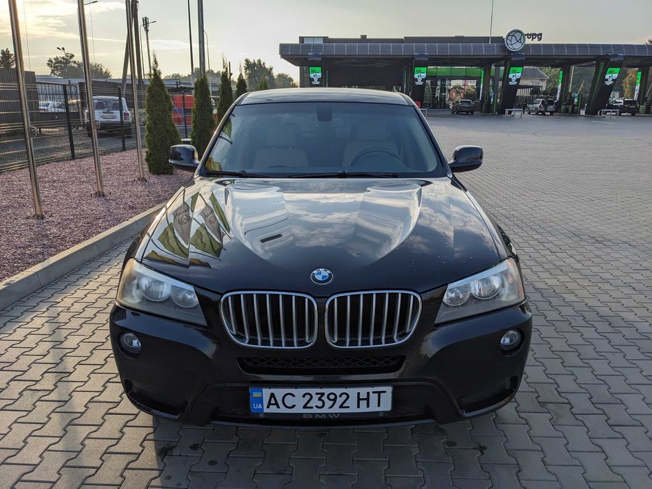БМВ (BMW) X3 F25 купити В Україні xDrive28i 2.0 бензин 14 рік Автомат