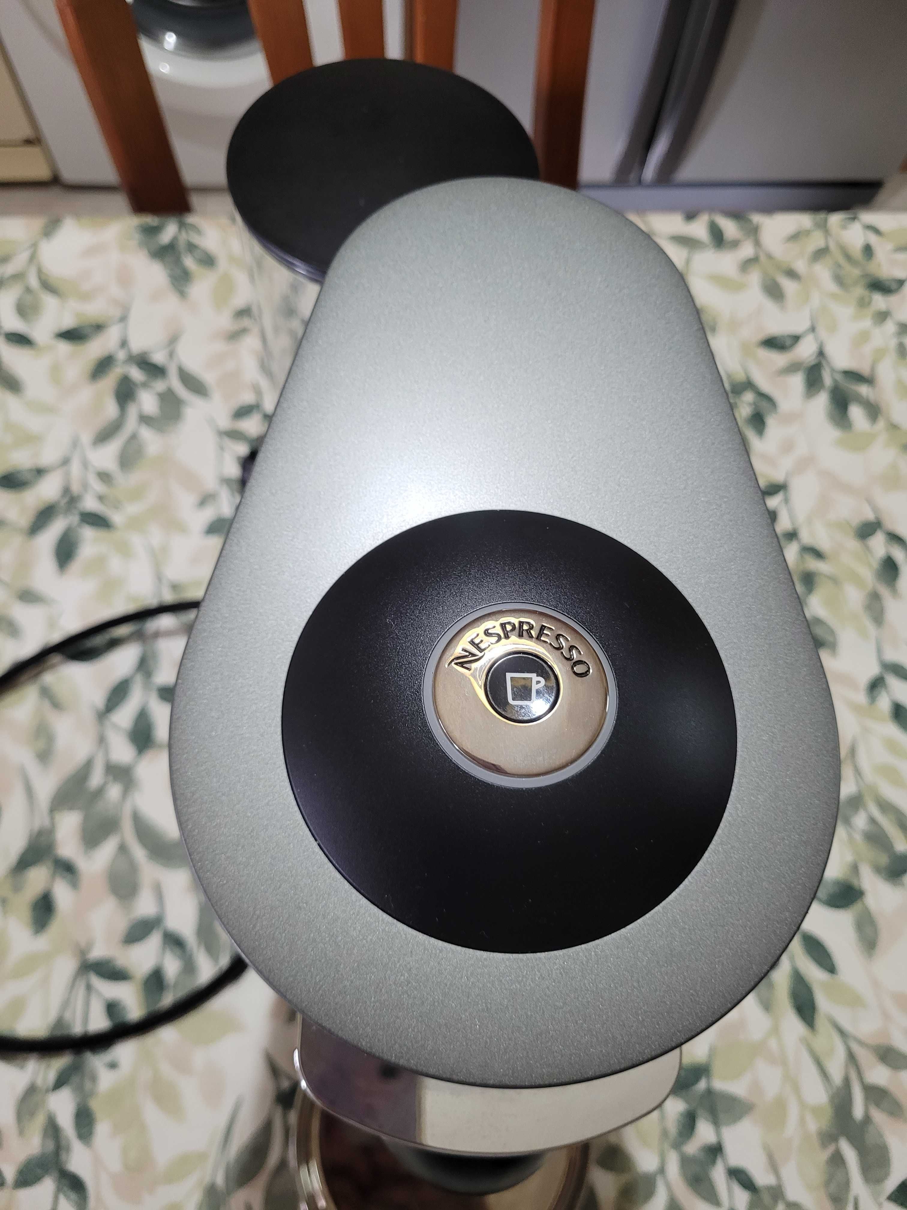 Máquina de café Nespresso