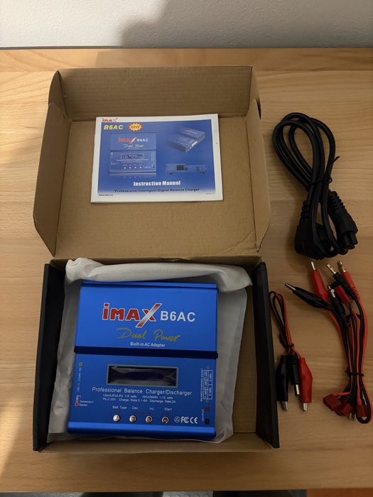 Carregador de baterias de lítio. Imax B6AC 80W
