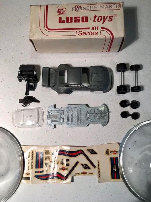 PORSCHE 935 MARTINI - Luso toys kit series - escala 1/43