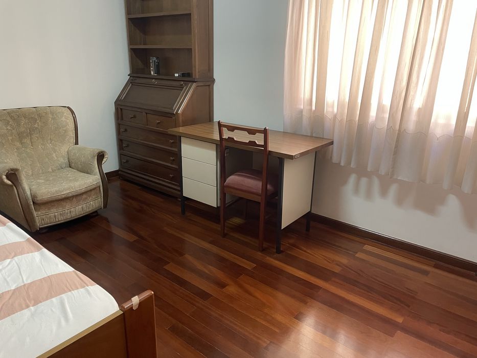 Excelente quarto de solteiro em Braga a 5 minutos a pé do centro.