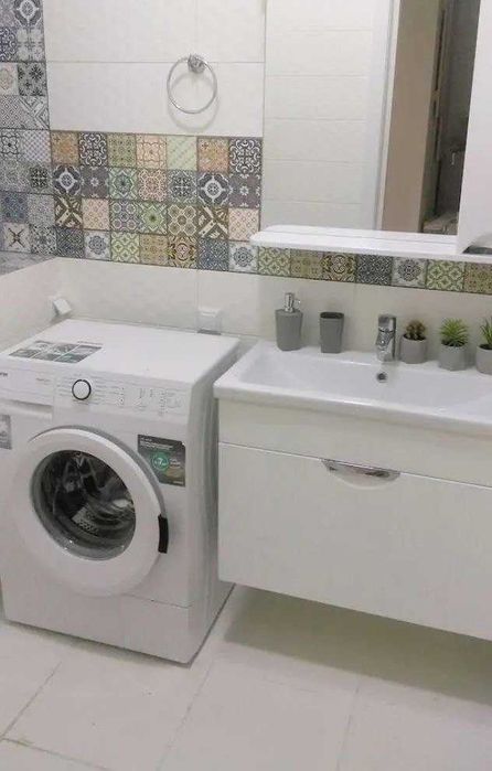 Сдам длительно уютную квартиру в центре 17 Жемчужина по. Льва Толстог