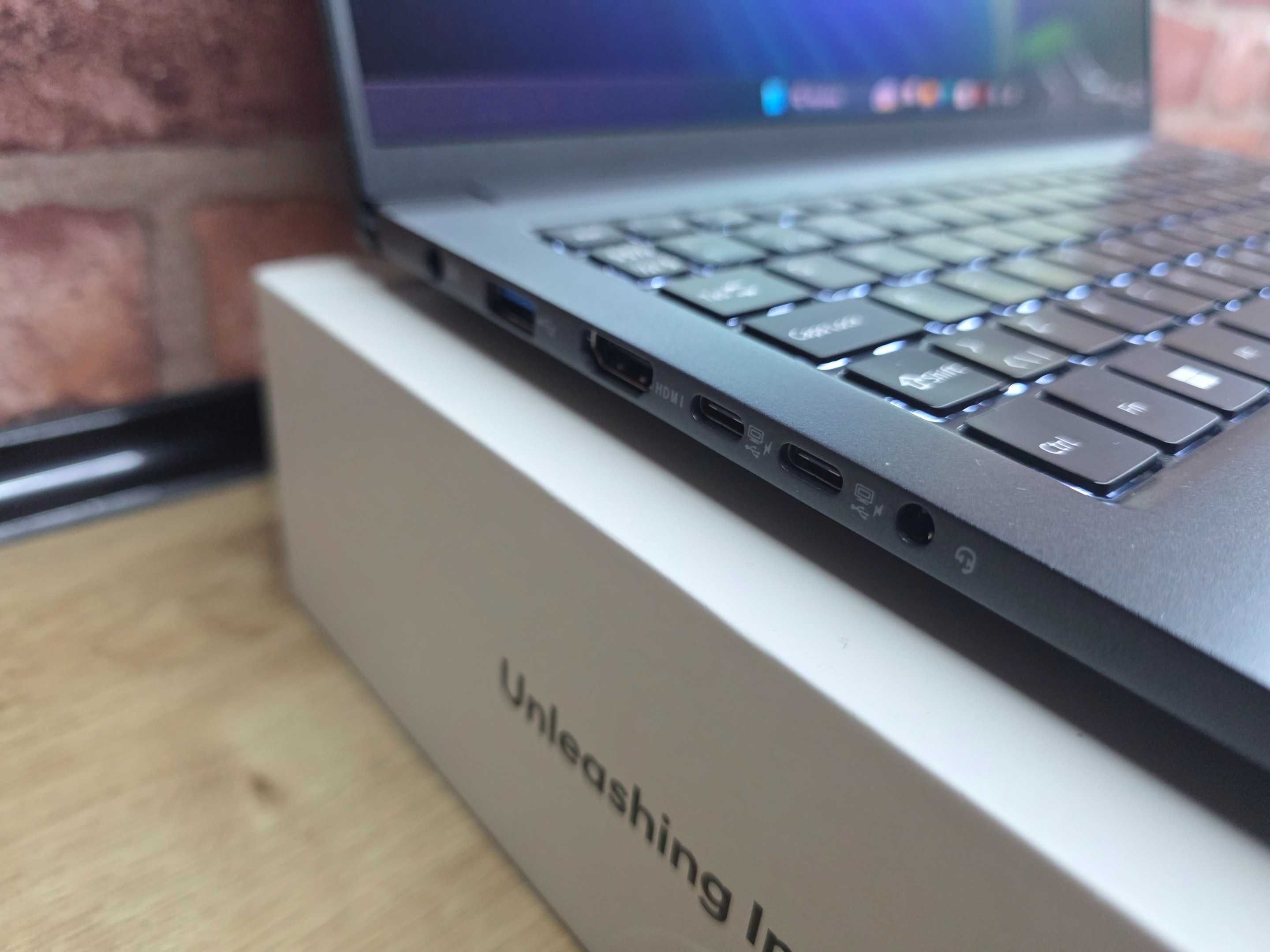 Nowy MEDION S10 16" 4K OLED | Core Ultra 7 | 16GB DDR5 | 1TB SSD | ARC