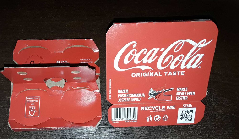 Coca Cola Butelka Otwieracz Przywieszka 7 Days Kapsle Kolekcjonerskie