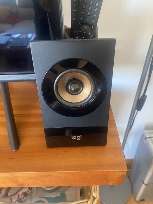 Logitech Z533 baratinho