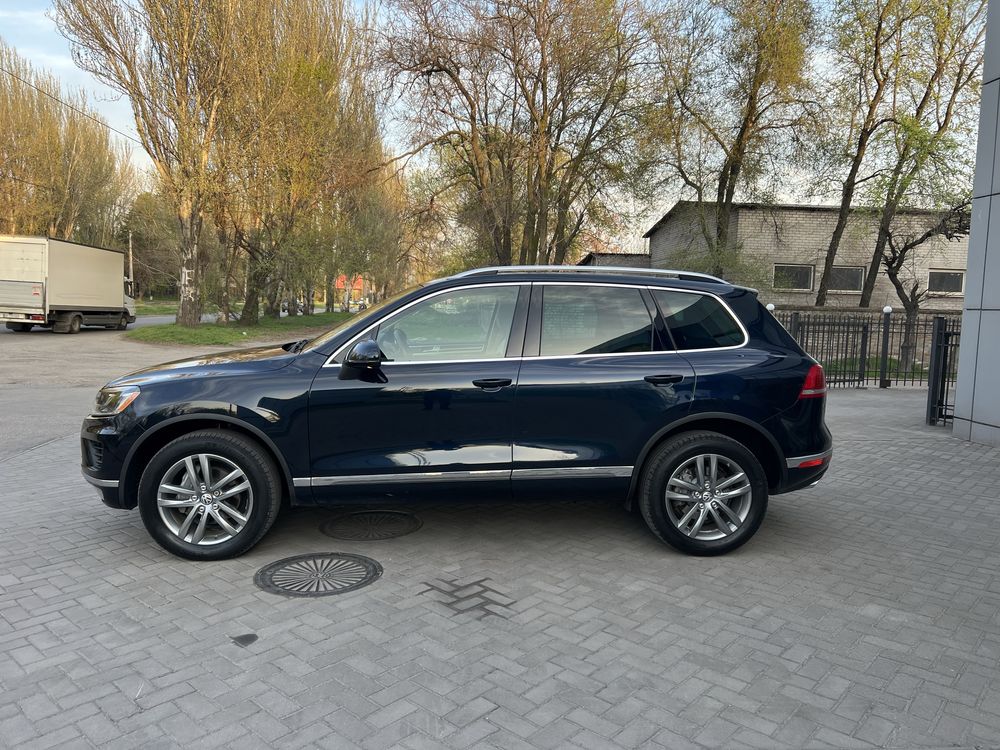 Туарег Volkswagen Touareq 2015