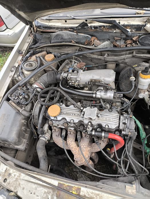 Мотор опель вектра а 2,0 инжектор 8 кл авто в розриві есть все
