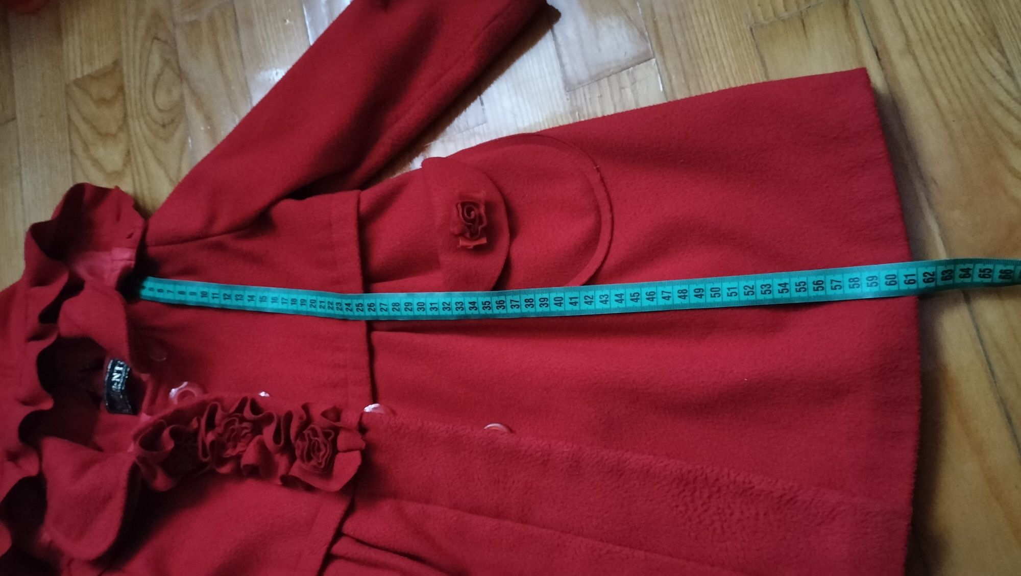 Пальто на 4, 5 років  куртка курточка для дівчинки червоне плащик плащ