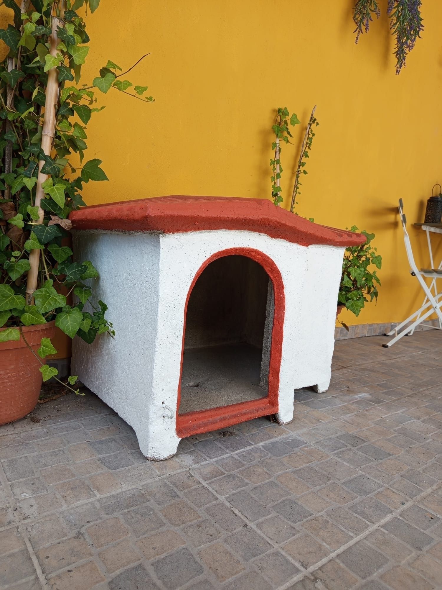 Casota cimento para cão