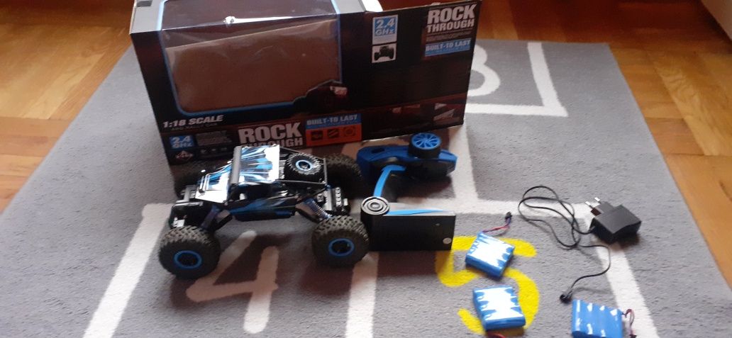 Auto zdalnie sterowane RC 4x4 terenowe