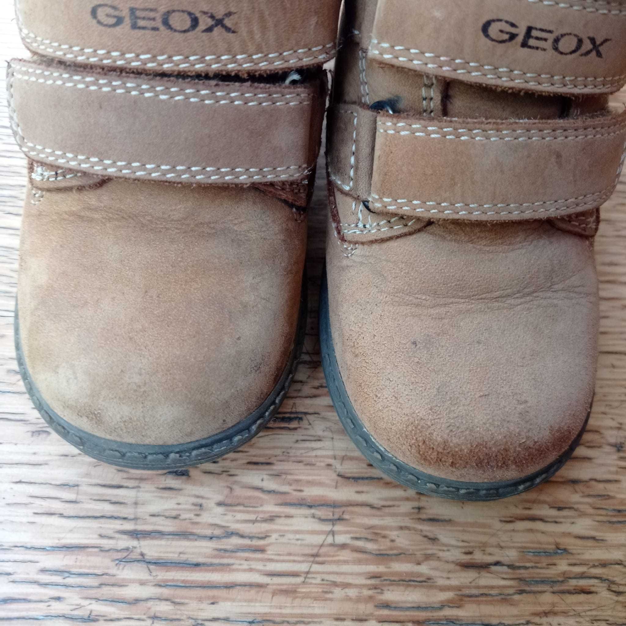 Sapatilhas / botas impermeáveis Geox tam 22