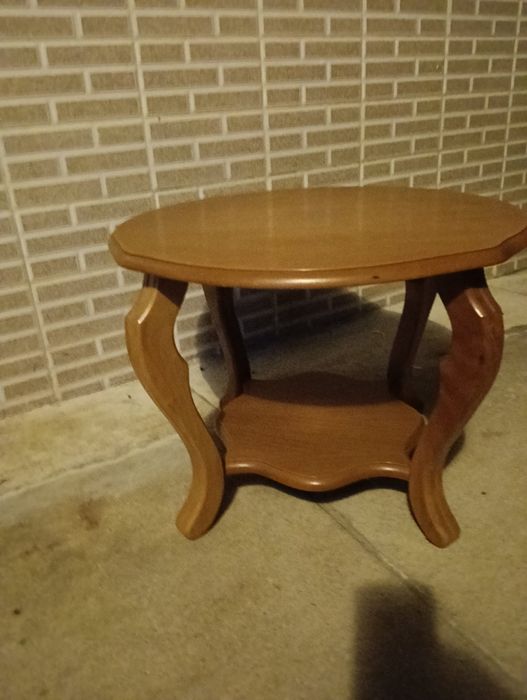 Mesa de centro em madeira