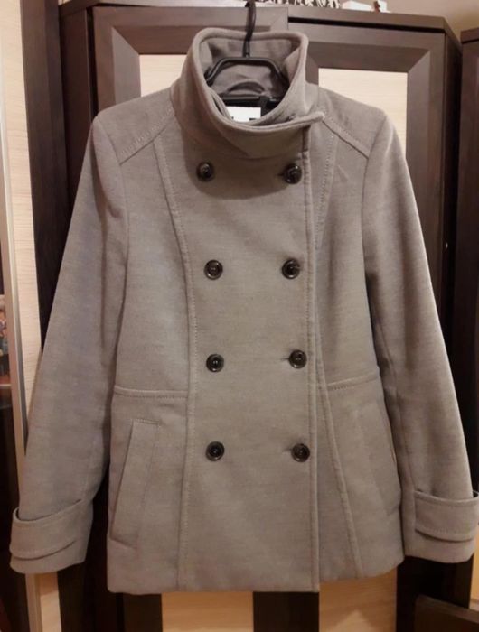 Sprzedam szary płaszcz
