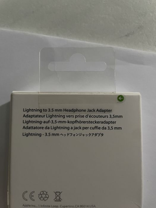 Переходник на наушник 3.5 lightning аудио джек оригинал от apple