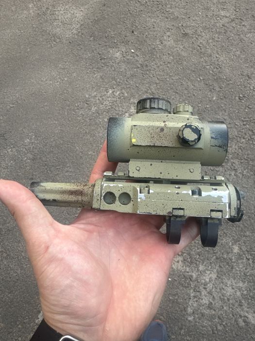 Каліматорний приціл з газовою трубкою ак74