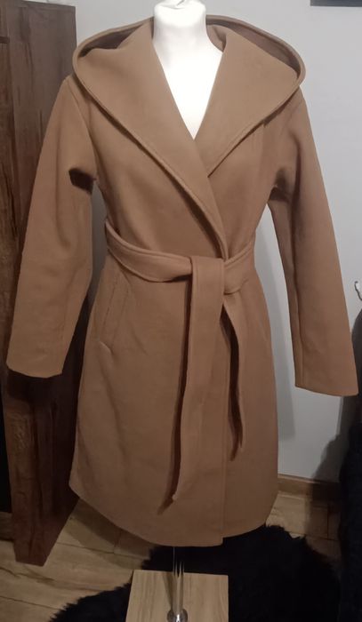 Płaszcz damski Mohito XS, S