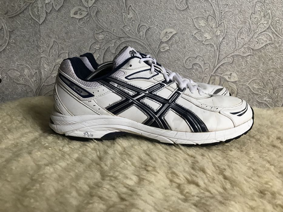 Оригінал, демісезонні кросівки Asics Gel 1140 44,5 44 43,5 43 28,25 28