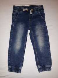 Spodnie jeansowe dżinsowe super stan rozmiar 110 dziewczynka chłopiec