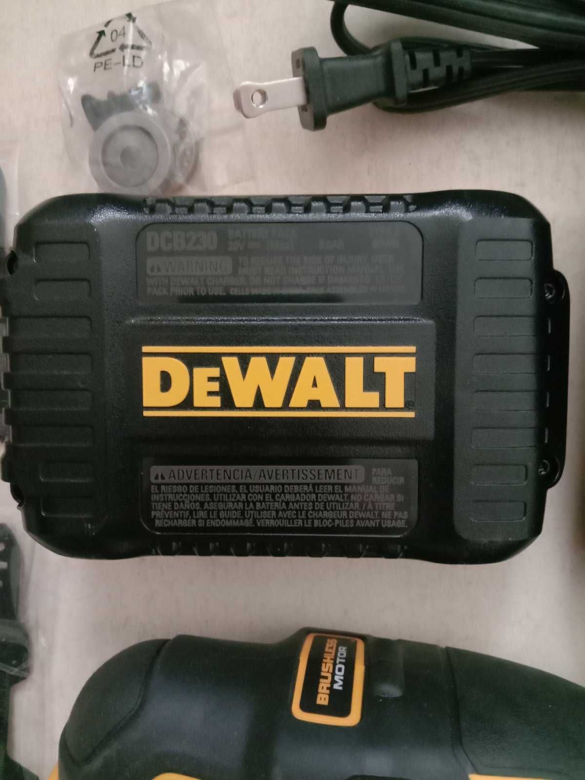 Многофункциональный инструмент Dewalt DCS 356 (реноватор)