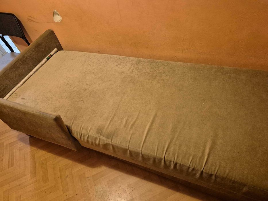 Oddam za darmo tapczan, Praga Południe