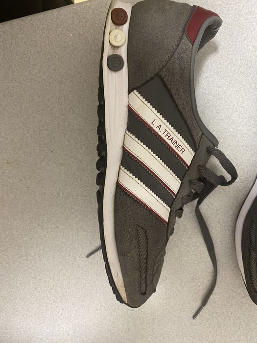 Кросівки адідас ла трейн в хорошому стані