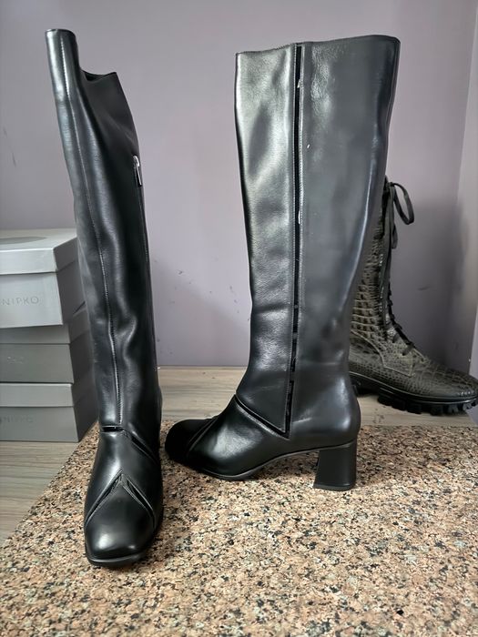 Чоботи жіночі високі чорні