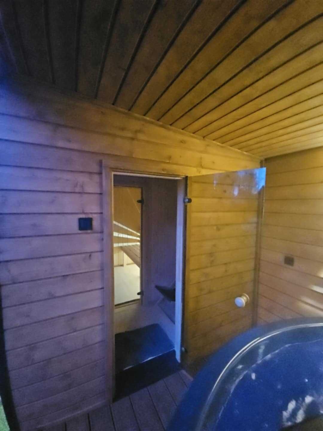 Sauna jacuuzi domek ogrodowy