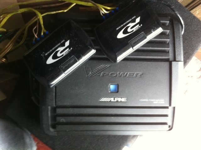 Amplificador Auto Alpine+Sub Woofer Blaupunkt+tweeters